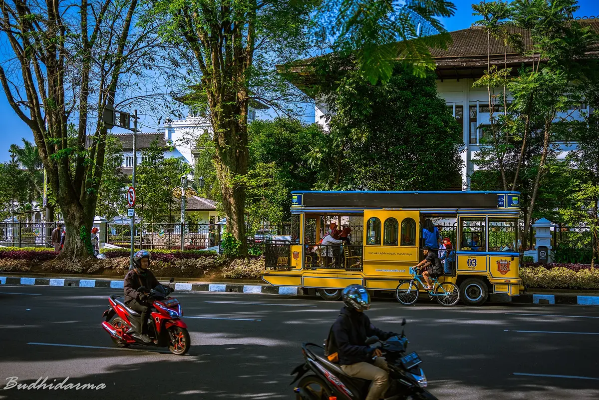 Pemandangan Bandung