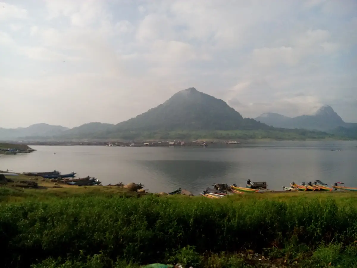 Pemandangan Purwakarta