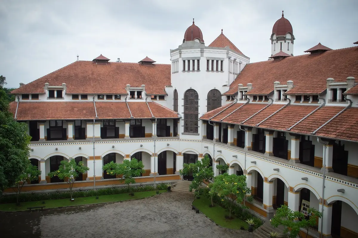 Pemandangan Semarang