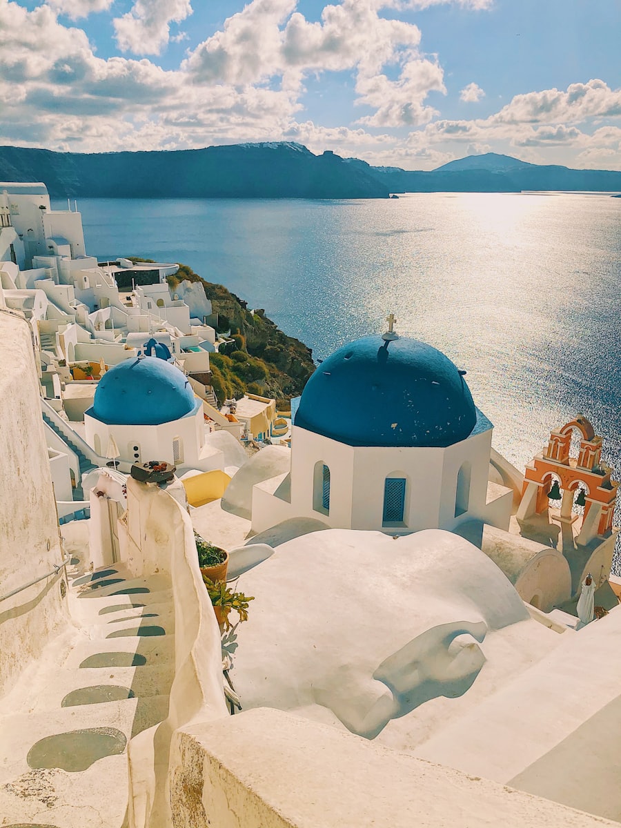 Kubah biru Santorini